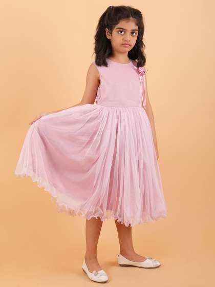 CALYX CLOTHING Girls Applique Satin Fit  Flare Mid