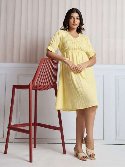 CLOTHING CLOSET Women Bell Sleeve Empire Dress