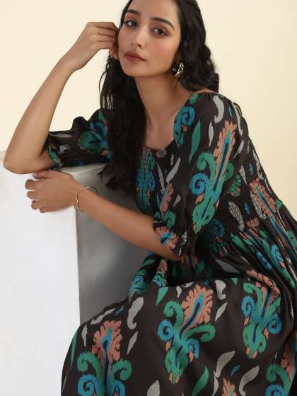 HAY Hay Clothing Women Puff Sleeves Fit and Flare