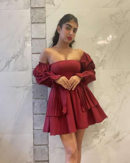 Lea Clothing Co Square Neck Puff Sleeve Crepe Fit