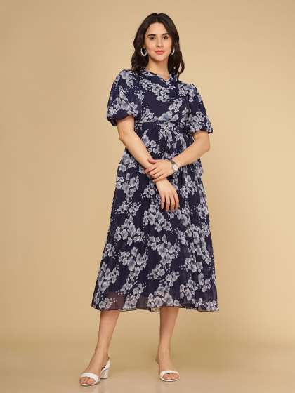 Polago Clothing Floral Print Georgette Fit and Fla